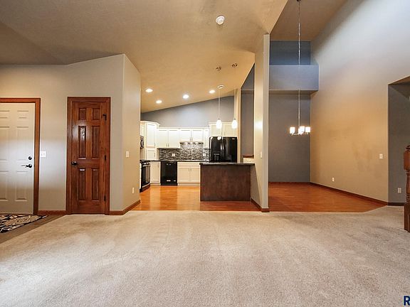 3rd image of 7225 S Bridger Pl
