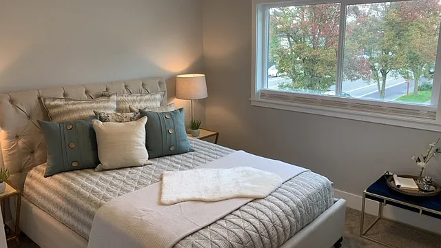 Highridge Apartments — Photo 11