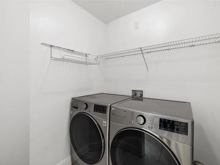 9022 Westbay Blvd — Photo 31