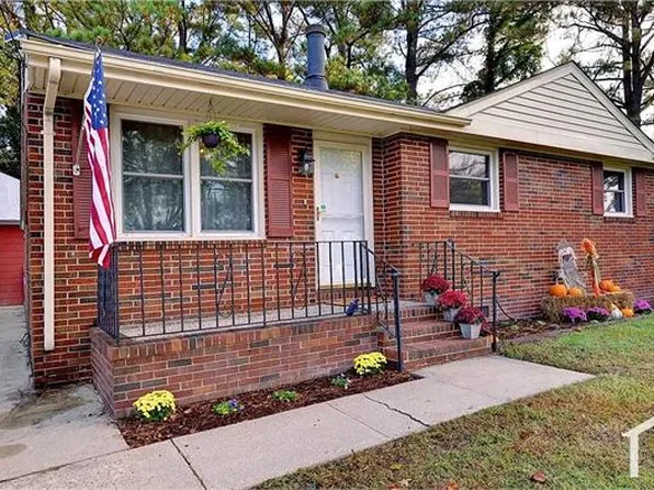 610 Yorkshire Rd, Portsmouth, VA 23701
