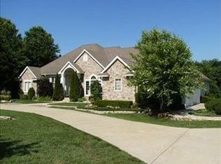 1400 S Lakewood Ct, Bolivar, MO 65613