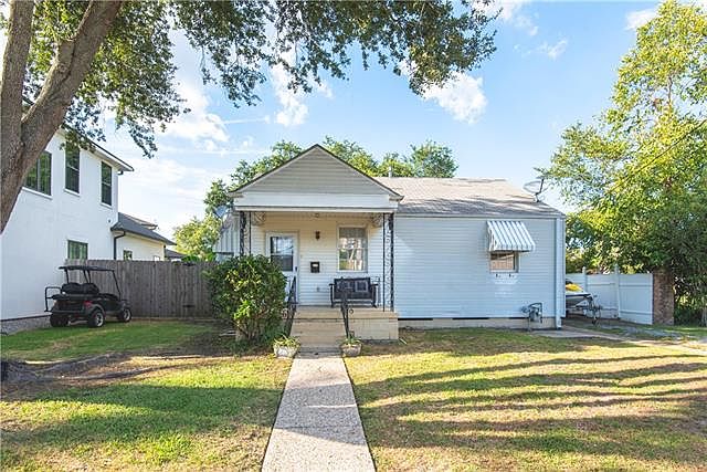 1st image of 2709 Manley Ave