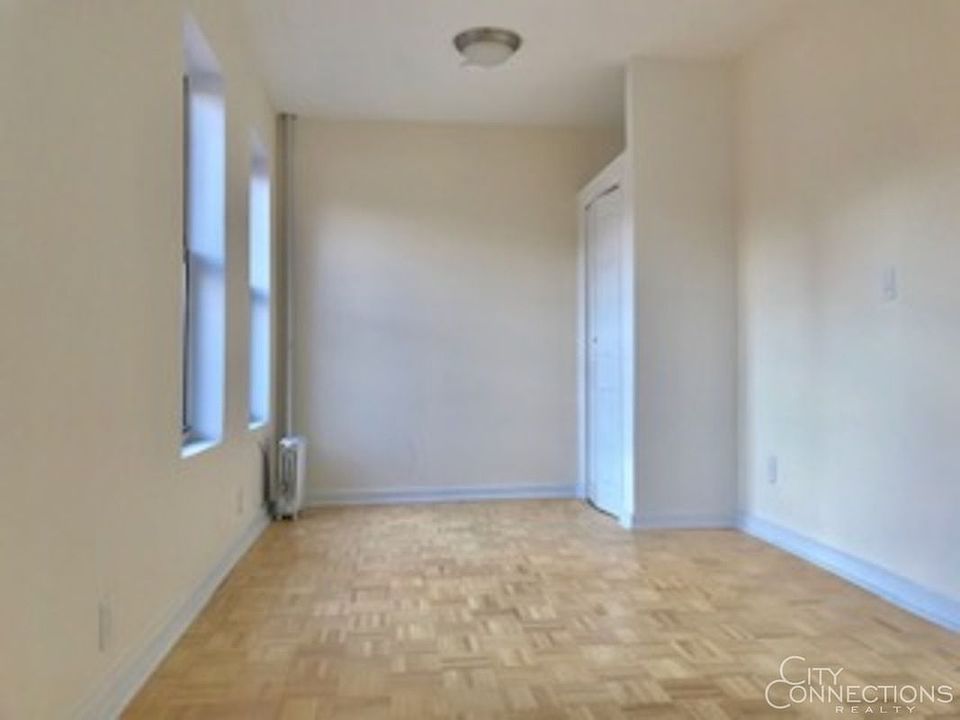 2nd image of 260 6th Ave APT 7