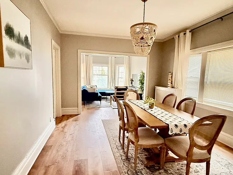 224 N Austin Blvd #1 — Photo 5