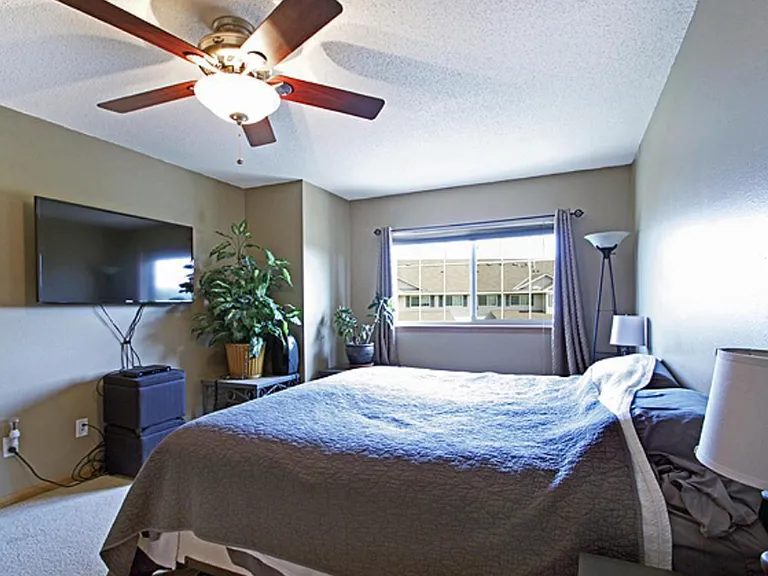 4 Bridgewater Trl — Photo 18