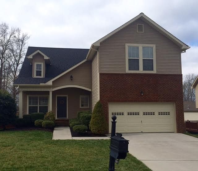 1st image of 1527 Bailey Park Ln