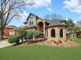 2407 Hedgeapple Dr, Arlington, TX 76001