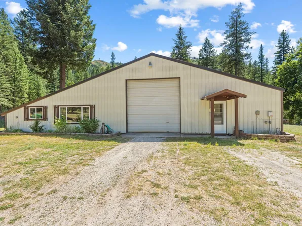 4151 Grouse Creek Rd, Loon Lake, WA 99148
