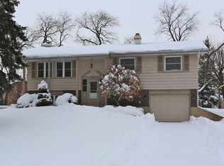 21W184 22nd St, Lombard, IL 60148