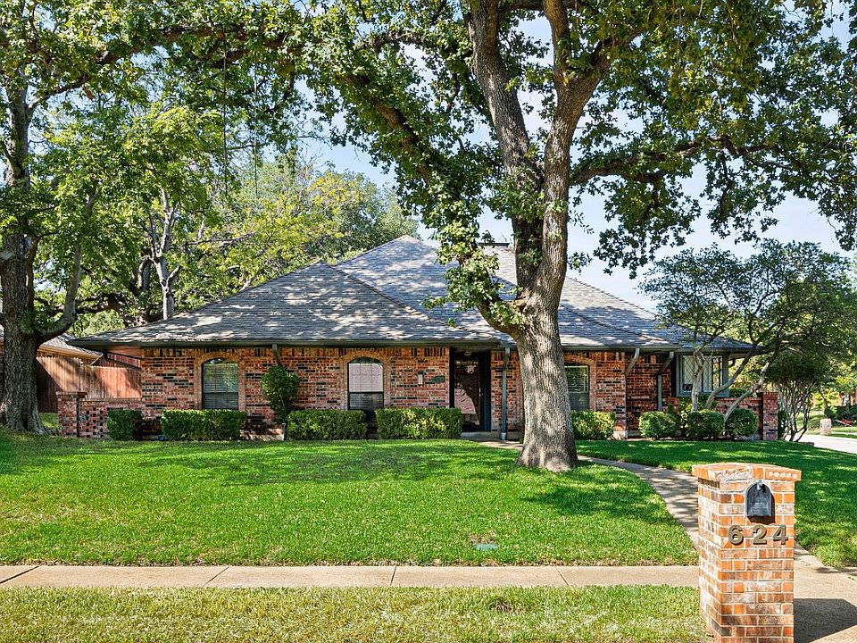 1st image of 624 Villawood Ln