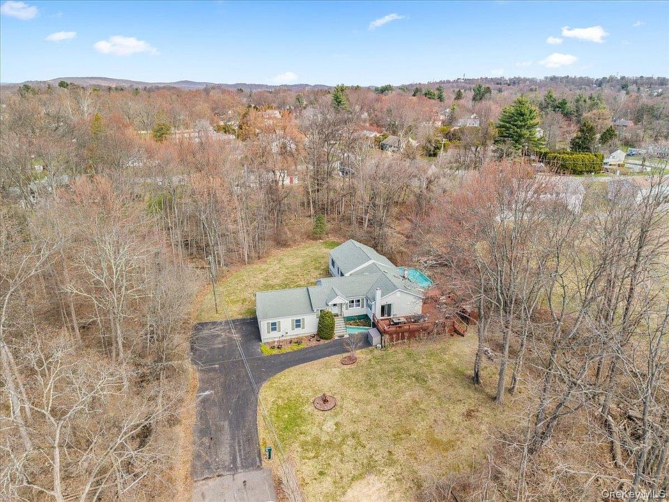 1st image of 2672 Loretta Street