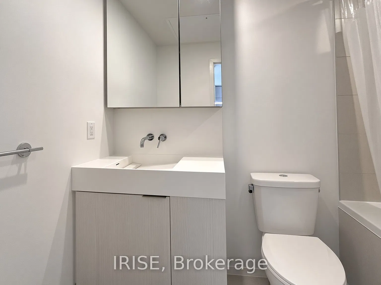20 Richardson St — Photo 4