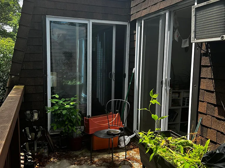 144 Kenrick St #35 — Photo 8