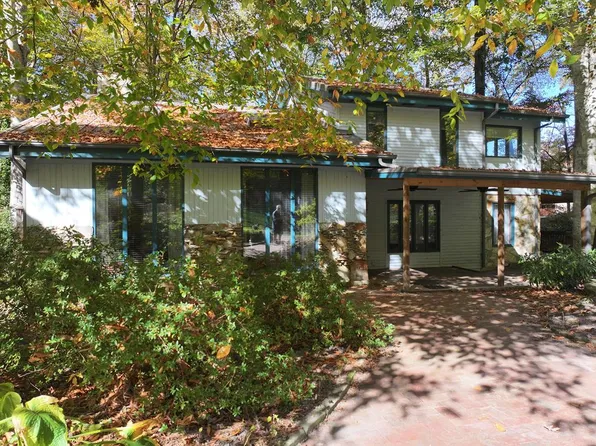 236 Oakmont Trl, Danville, VA 24541