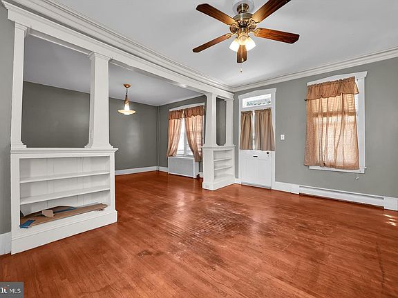 3rd image of 110 N Main St