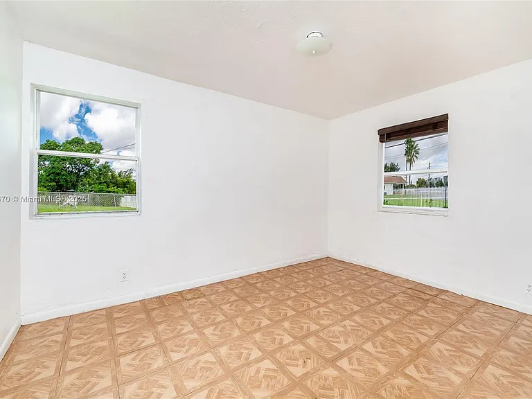 10015 SW 170th Ter #2 — Photo 15