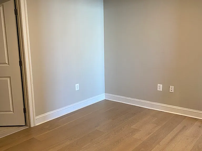2130 Arch Street — Photo 26