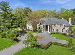 222 Brookville Rd, Muttontown, NY 11545