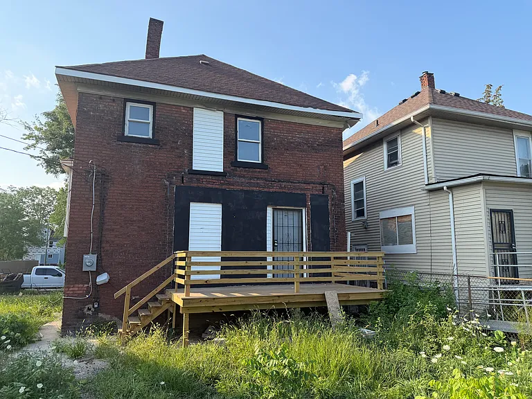 3771 Northwestern St — Photo 14