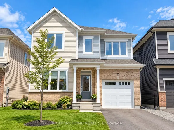 52 Moonbeam St, Ottawa, ON K2J 6P8