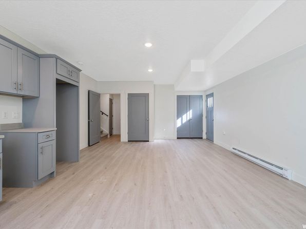 621 E 740 N #B, Tooele, UT 84074