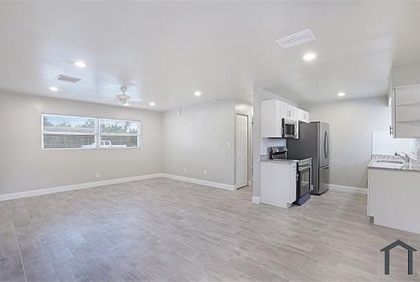 1st image of 3962 Corning Ct