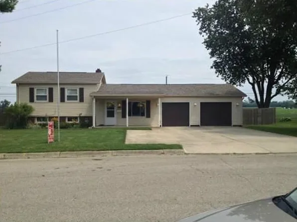 1535 Grimes Ave, Urbana, OH 43078