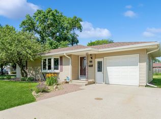 608 15th Street Pl, Nevada, IA 50201