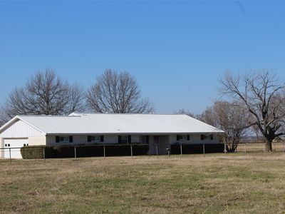 104 W Warren St, Wolfe City, TX, 75496