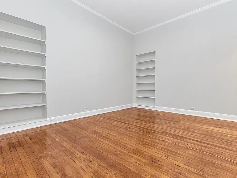 328 W 83rd St #2D — Photo 4