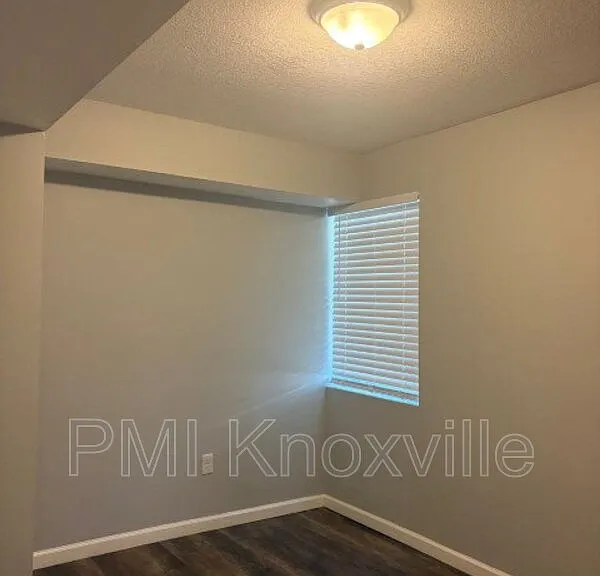 4136 Larigo Dr — Photo 34