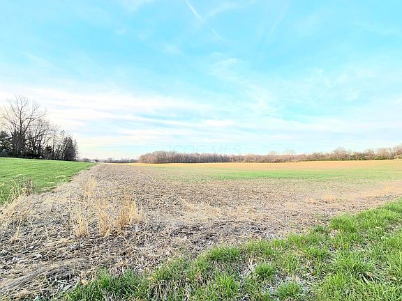3rd image of 1 Township Road 179
