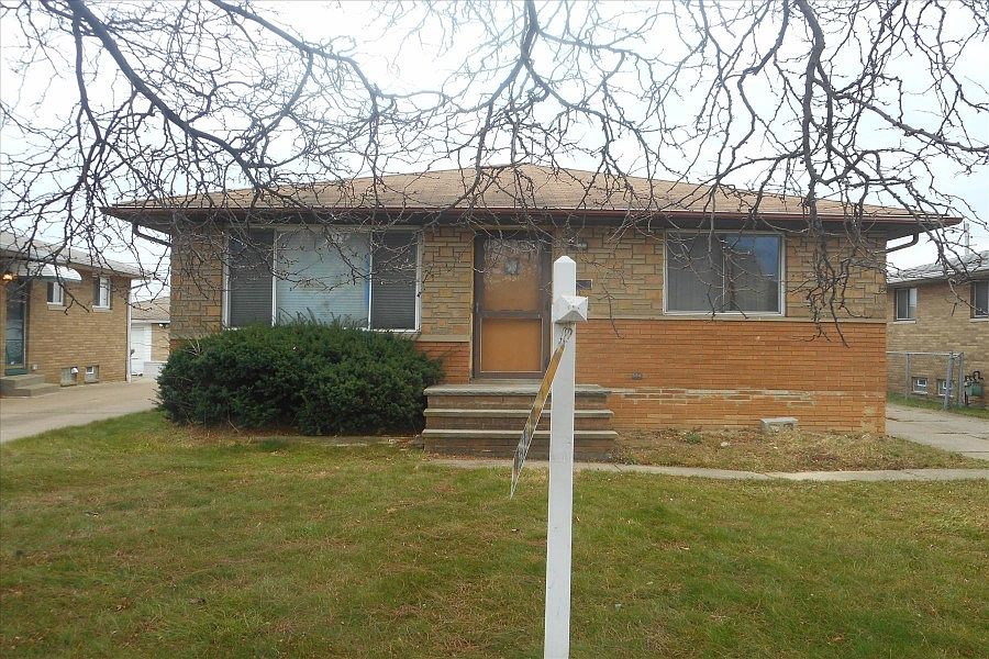 1st image of 4487 W 144th St