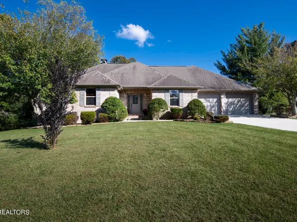 2013 Cravens Dr, Crossville, TN 38572