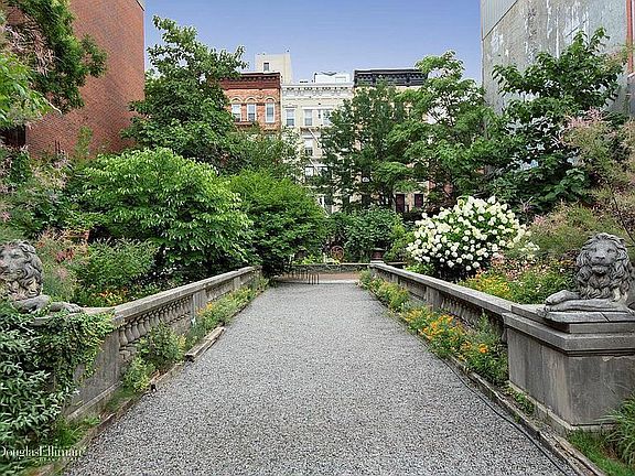 3rd image of 200 Bowery #D