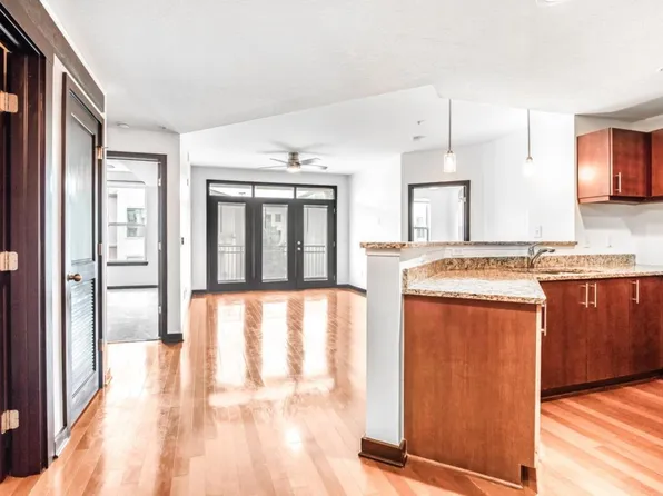 390 17th St NW Unit 5003, Atlanta, GA 30363