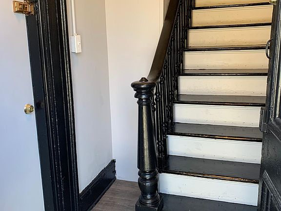 2nd image of 1301 Holman Ave Floor 2