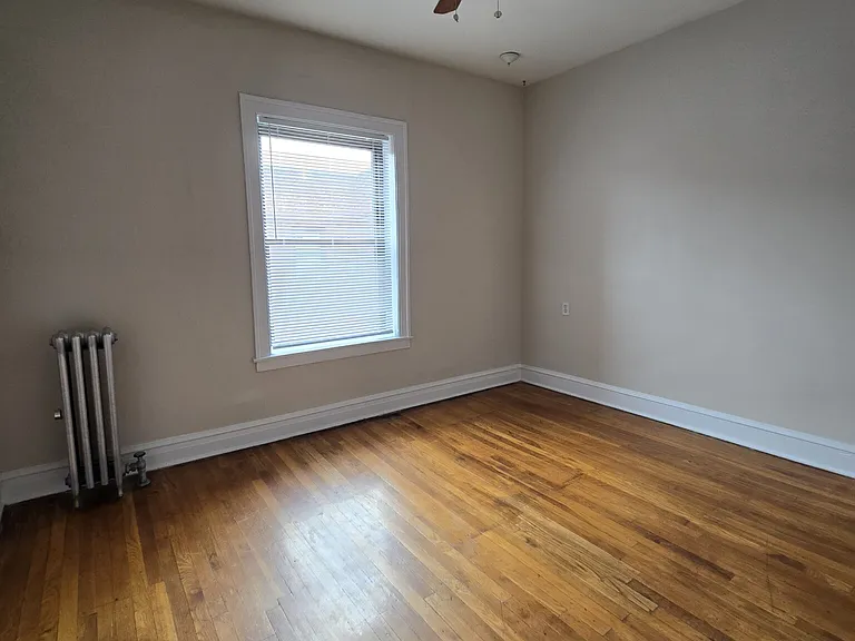 1370 W Estes Ave #3S — Photo 6