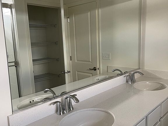4th image of 2637 Martini St #2637