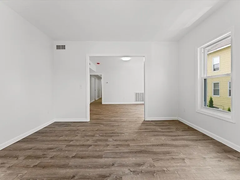 31 Haynes St #2 — Photo 11