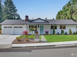 9215 NE 193rd St, Bothell, WA 98011