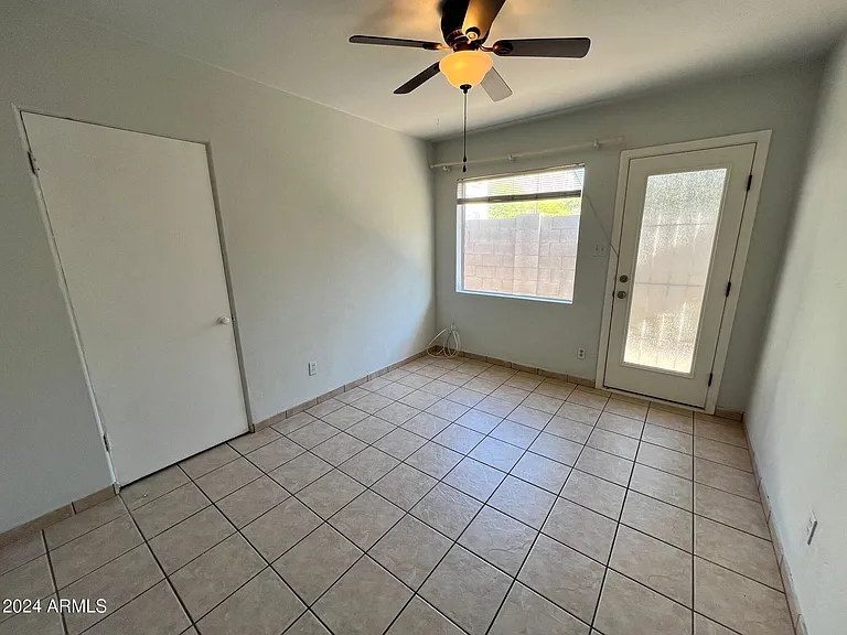 30 W Culver St #B — Photo 18