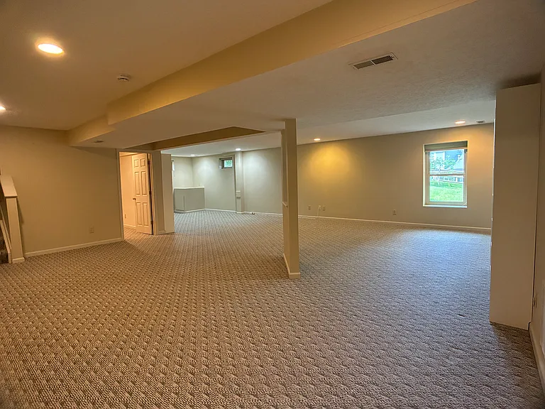 6400 Belmont Park Ct — Photo 38