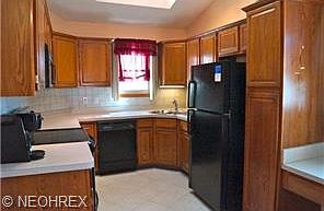 3rd image of 5693 Gateway Ln #801