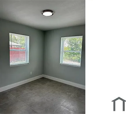 4441 NE 14th Ter — Photo 13