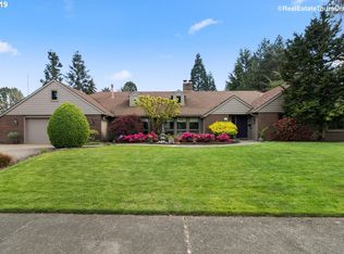 977 NW 170th Dr, Beaverton, OR 97006
