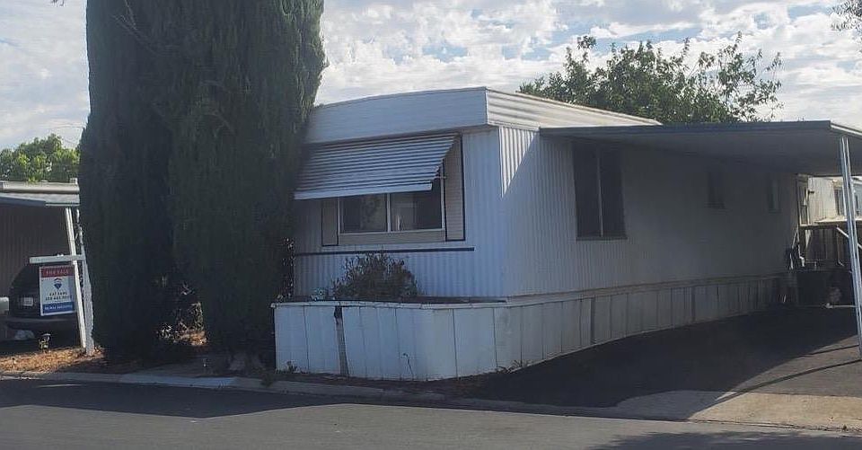 1st image of 1830 E Yosemite Ave Space 192
