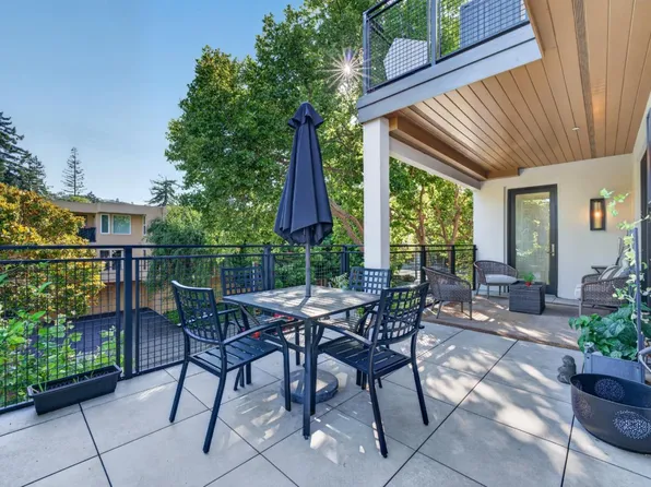 1667 San Carlos Ave #203, San Carlos, CA 94070