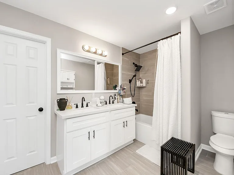 7963 Birmingham St — Photo 17