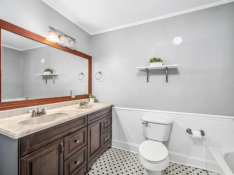 1101 W Murray Ave — Photo 10